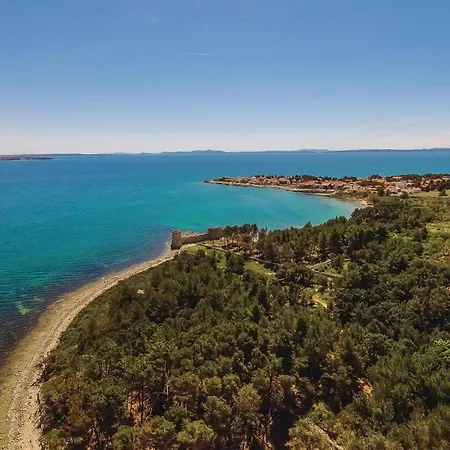 Apartment Awesome In With Wifi