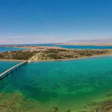 Awesome In With Wifi Апартаменты Вир