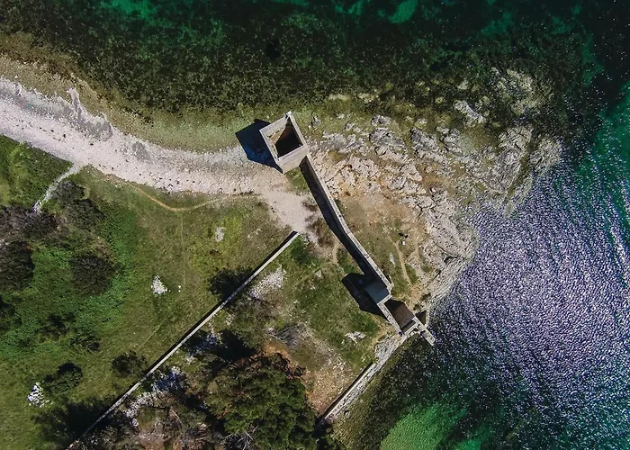 Апартаменты Awesome In With Wifi *